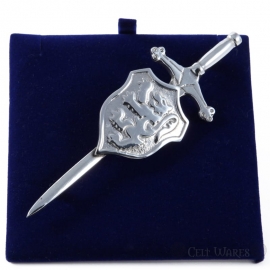 Rampant Lion Shield on Claymore Kilt Pin