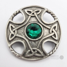 Round Trinity Roped Brooch with Green Stone