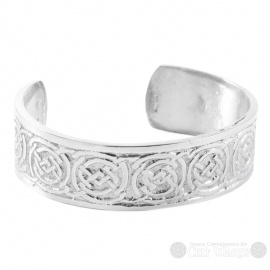 Pewter Bangle - Circled Celtic Knots