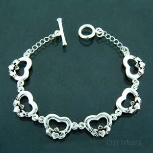 Claddagh Heart Toggle Bracelet