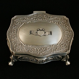 Jewelry Box - Claddagh with Feet (Top View)