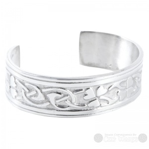 Pewter Bangle - Shamrocks