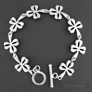 Shamrock Bracelet with Toggle Clasp